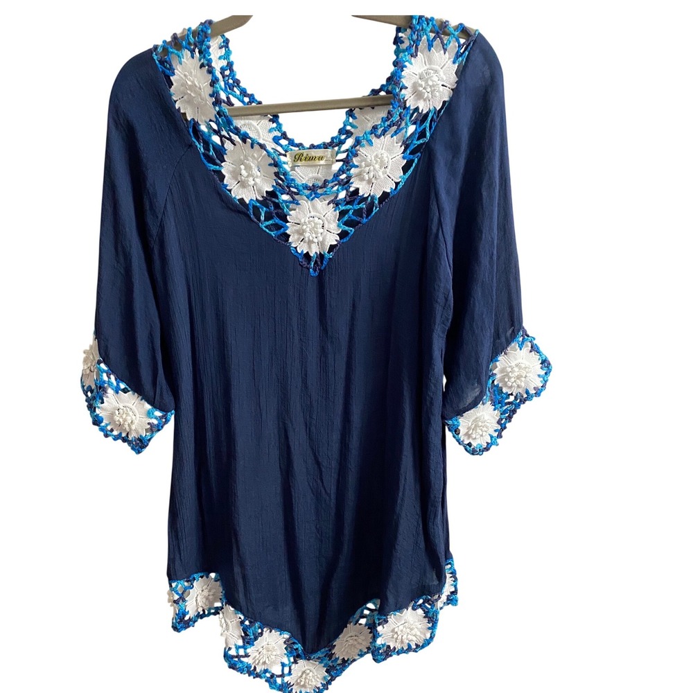 Rima Navy Blue Boho Crochet Floral Trim Tunic Top Sharkbite Hem One Size Large
